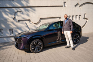 AUDIELLO & VARALLO presenta la nuova Mazda CX-6e: l’Arte in Movimento arriva a Moncalieri